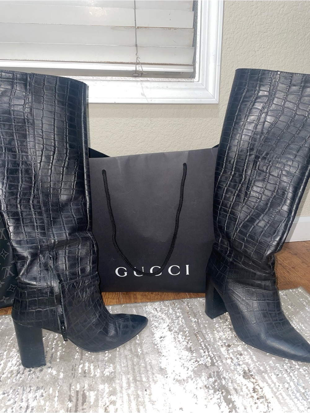 Leather boots high heel croc Steve Madden size 7 shoes